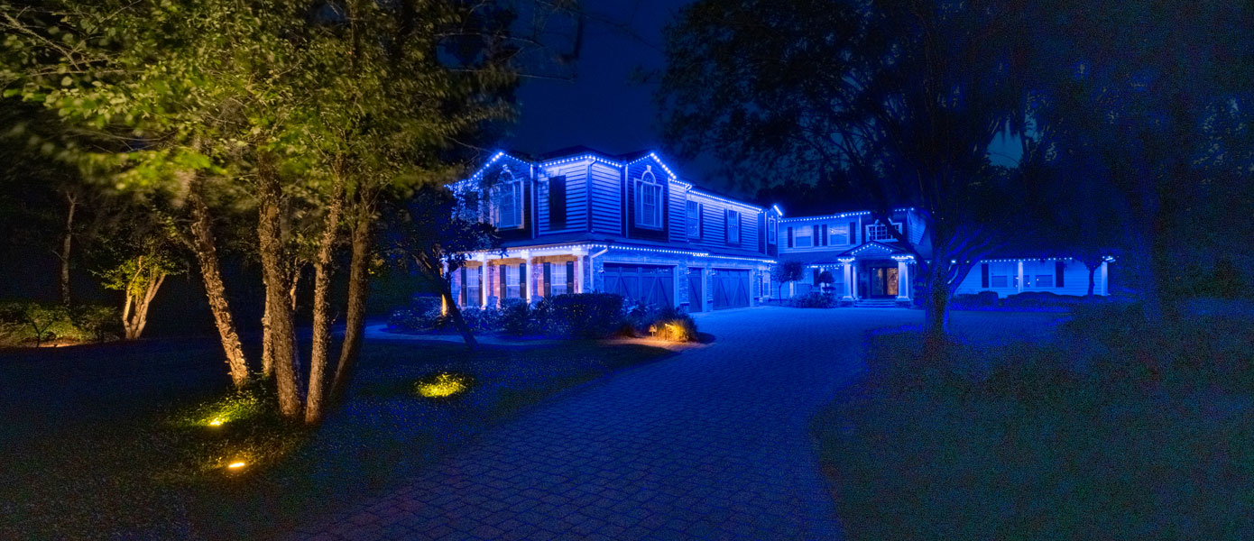 permanent roofline lighting in Lake Forest, IL